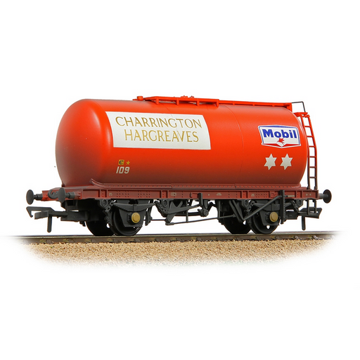Branchline 37-592A BR 45T TTA Tank Wagon 'Charrington Hargreaves/Mobil' Red Weathered