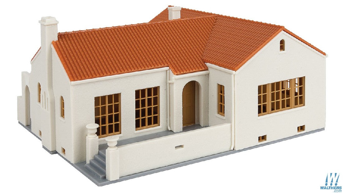 WALTHERS 933-3785 Mission-Style Bungalow House -- Kit - 12.5 x 14.1 x 7.1cm