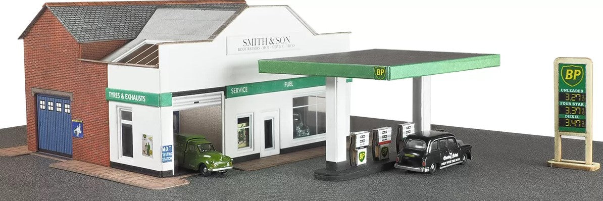 Metcalfe PN181 N Scale Service Station