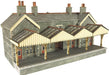 Metcalfe PN920 N Scale Mainline Booking Hall