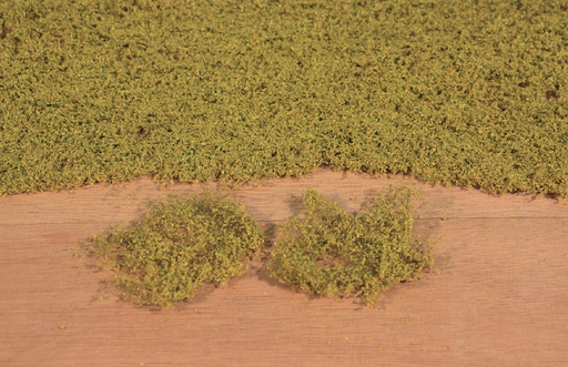 HEKI 1681 Leaf Pile - Autumn Yellow - 28cm x 14cm