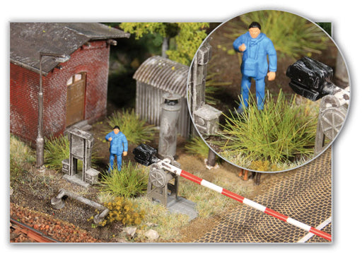 HEKI 1806 =Grass Tufts - Spring Grass - 10mm Fibre Length (50pcs)