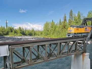 WALTHERS 933-4520 109' Single-Track Pratt Deck Truss Railroad Bridge -- Kit - 15 x 2-5/8 x 3-1/8" 38.1 x 6.6 x 7.9cm