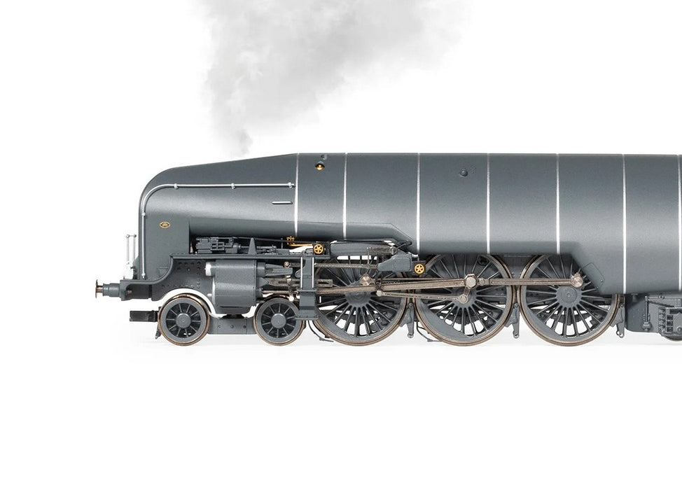 Hornby R30352SS LNER, W1 Class, 4-6-4, 10000 'Hush Hush' With Steam Generator and Sound