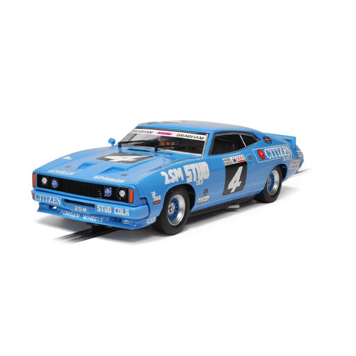 SCALEXTRIC C4618F Ford XC Falcon 1977 - Bathurst Jack Brabham / Geoff Brab