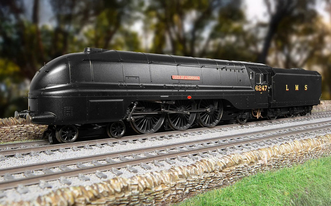 HORNBY R30453 LMS - Streamlined Coronation Class Steam Locomotive - 6247 'City of Liverpool' (VE Day 80th Anniversary)