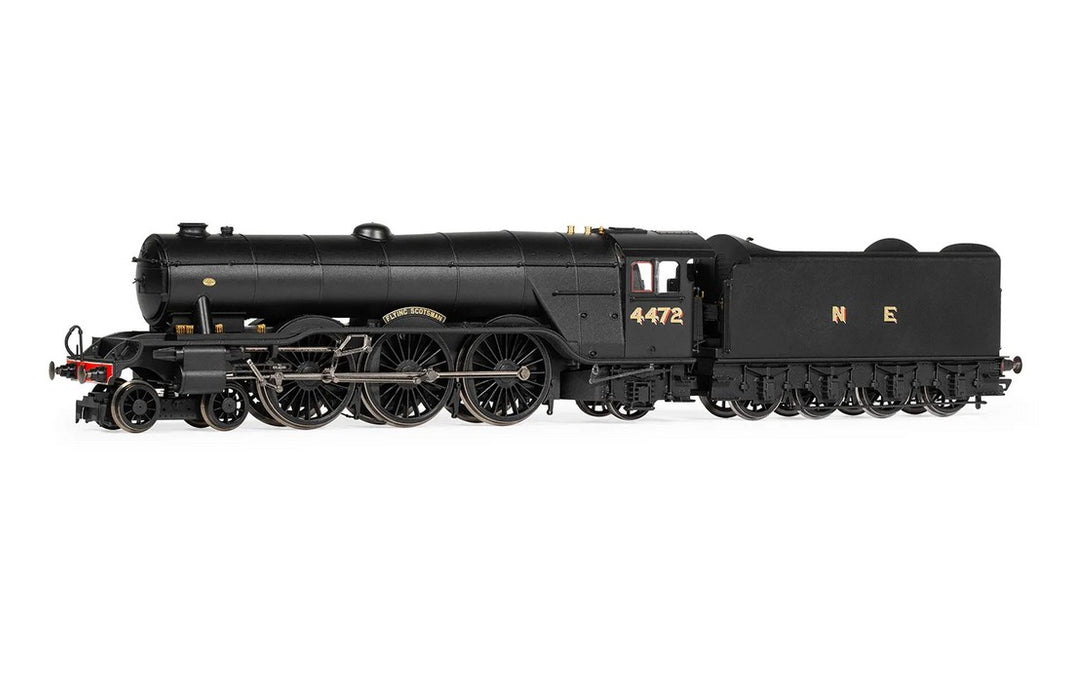 HORNBY R30454 LNER - Class A10 Steam Locomotive - 4472 'Flying Scotsman' (VE Day 80th Anniversary)
