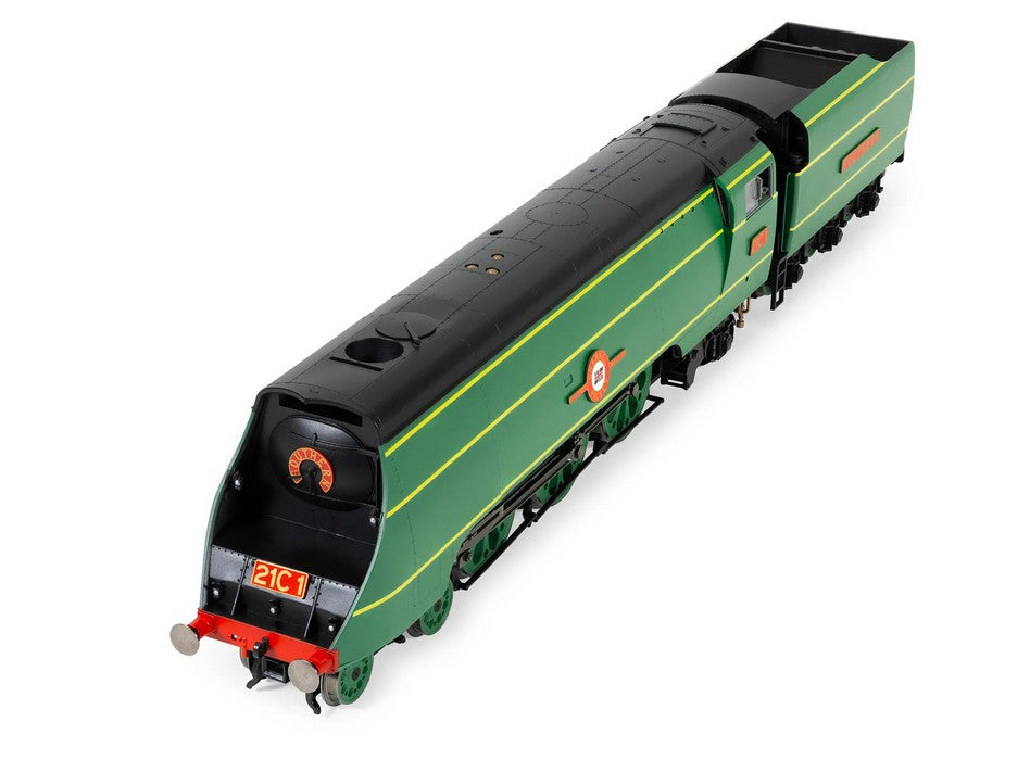 Hornby R30399SS SR - Merchant Navy Class Steam Locomotive - 21C1 'Channel Packet' (With Steam Generator)