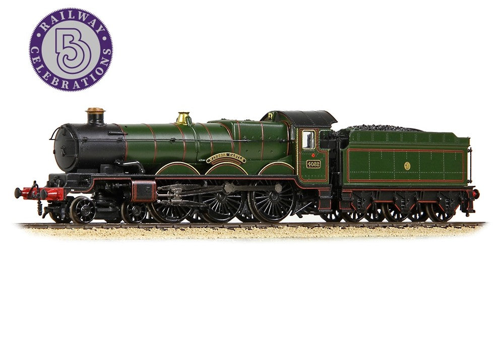 Graham Farish 372-035SF GWR 4073 'Castle' Steam Locomotive - 4082 'Windsor Castle' GWR Lined Green (Shirtbutton) - With DCC Sound