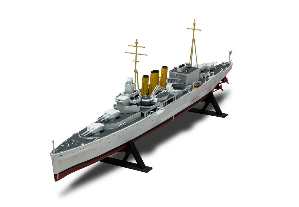 AIRFIX A03203V HMS Suffolk 1:600