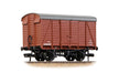 Branchline 38-071C SR 12T Even Planked Ventilated Van BR Bauxite (Early)