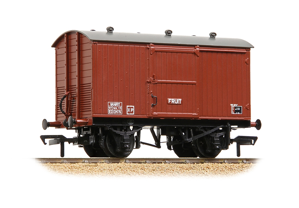Branchline 38-386A LNER 12T Ventilated Fruit Van BR Bauxite (Late)