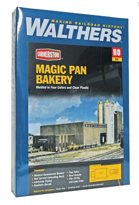 WALTHERS 933-2915 Magic Pan Commercial Bakery -40.6 x 20.3 x 8.8cm