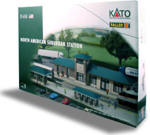 Kato 31-650 North American Station