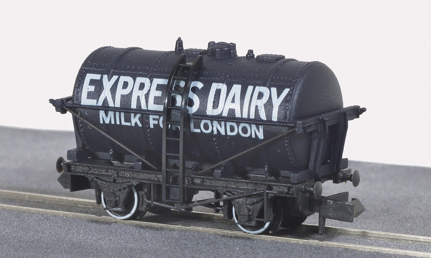 Peco NR-P168 Express Dairy Milk Tank Wagon