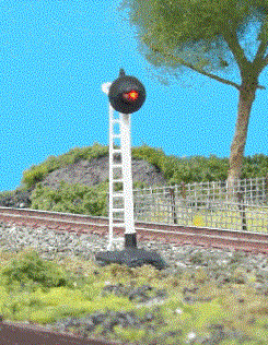 Hand Made Accessories 103 N Scale - Searchlight Signal