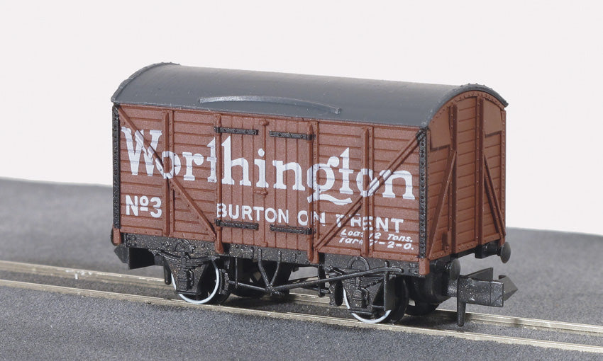 Peco NR-P130 Worthington Box Van