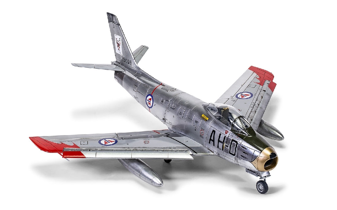 AIRFIX 08110 NORTH AMERICAN F-86F-40 SABRE