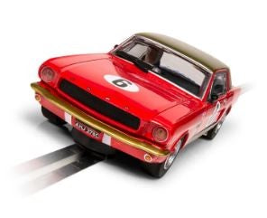 Scalextric C4339 FORD MUSTANG - ALAN MANN RACING - HENRY MANN & STEVE SOPER