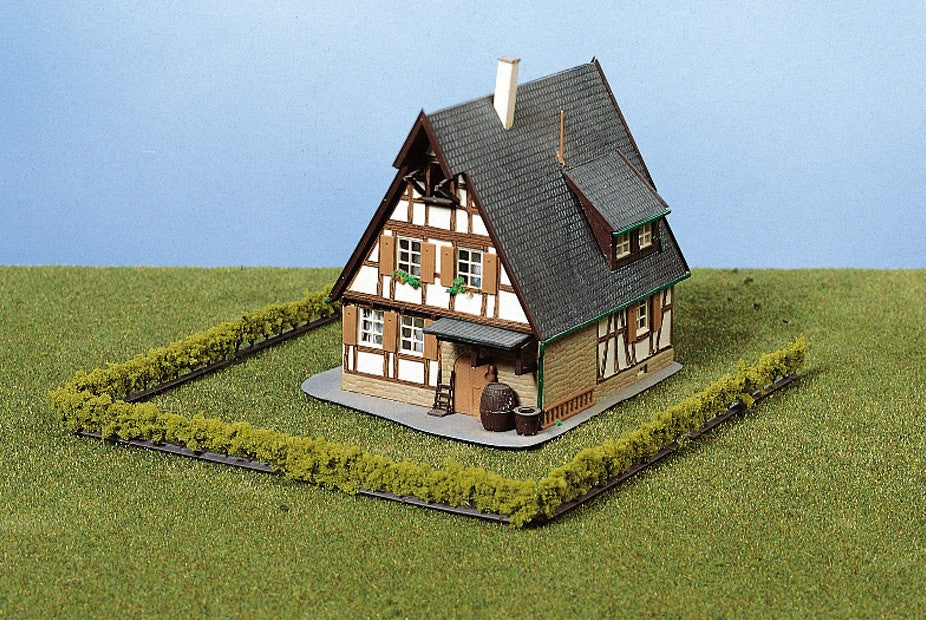 HEKI 1183 LOW SHRUBS 7 HEDGES 7 MM HIGH, EACH 9 CM LONG