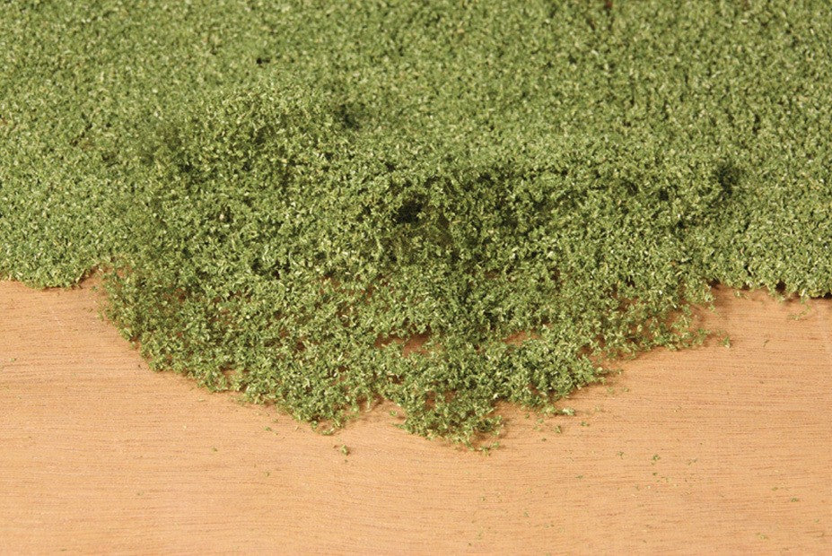 HEKI 1676 Leaf Pile - Medium Green - 14cm x 28cm