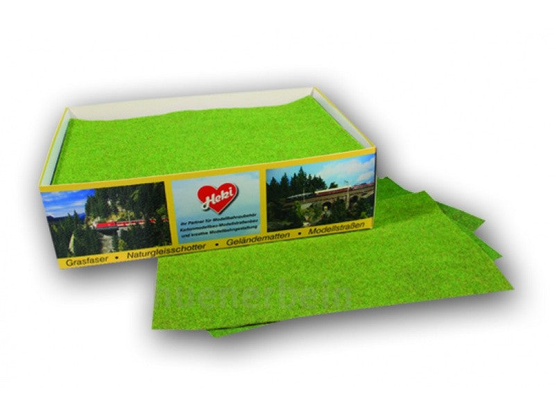 HEKI 30805 Grass Mat - Meadow - 34x24CM